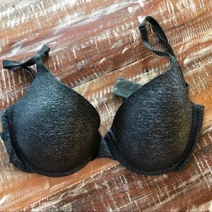 Victoria’s Secret Bra 32DDD GUC